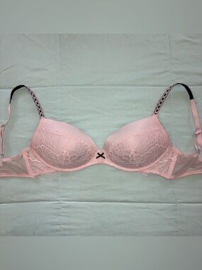 Victoria’s Secret bra